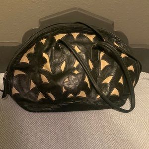 Leaders in Leather Purse